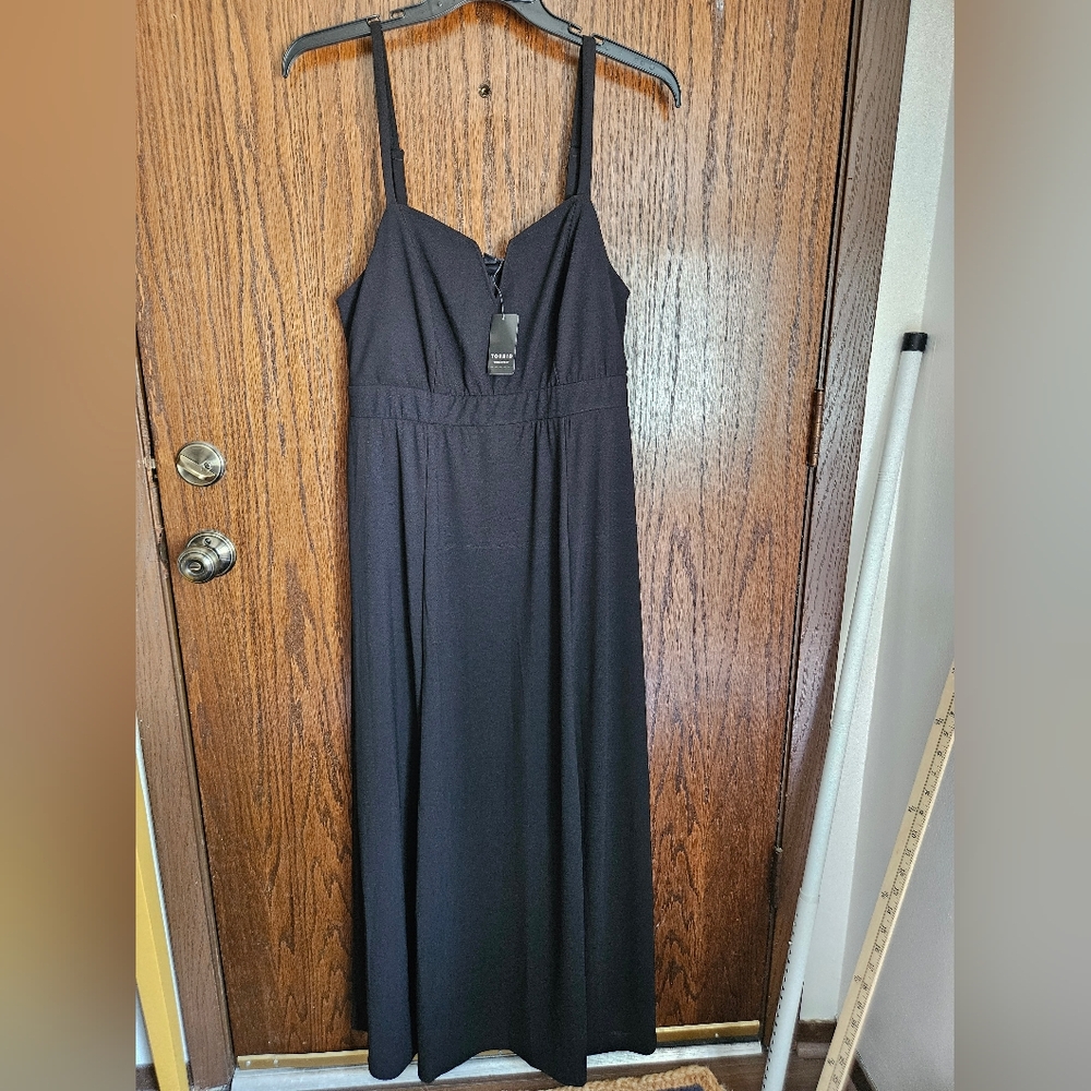 Torrid Elegant Black Maxi Dress Size 0/12
